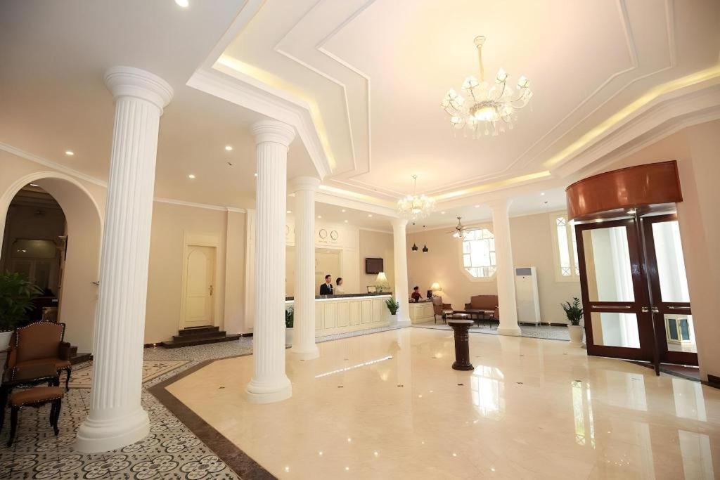 Hoa Binh Hotel Ханой Екстер'єр фото