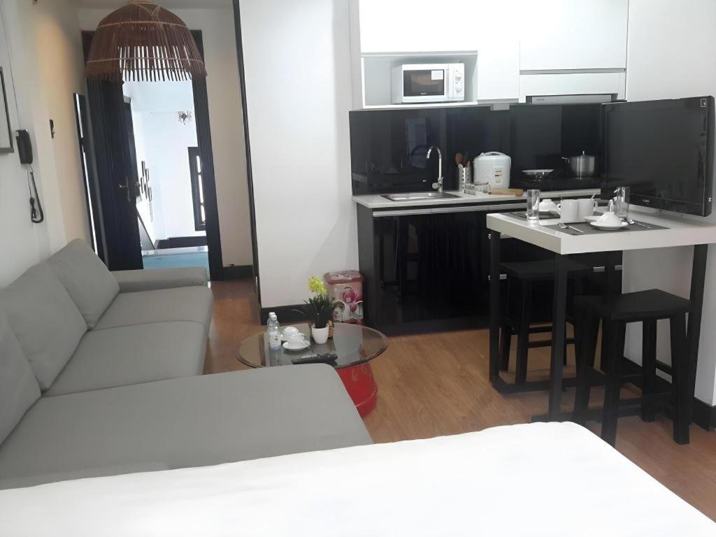 Hoa Binh Hotel Ханой Екстер'єр фото